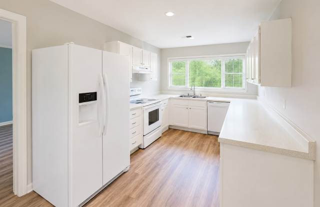 3/2 with a workshop & landscaping included! Gallery 3