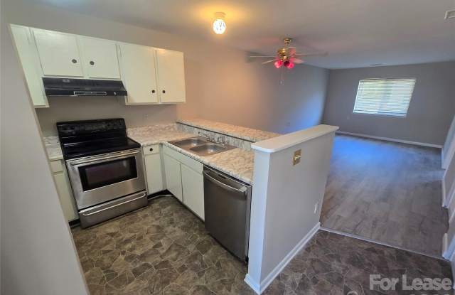 1652 Eagles Place photos photos