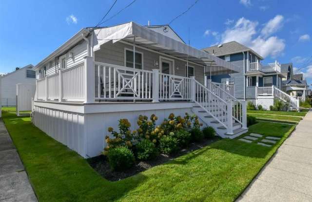 102 N Essex Ave photos photos