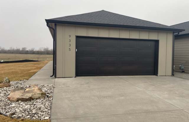 9333/35 E Wassall photos photos