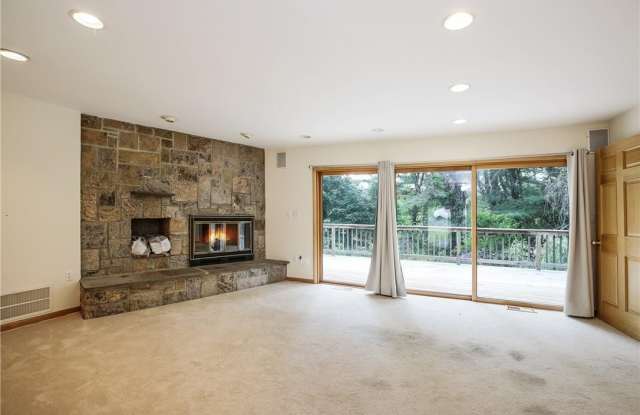 9 Taconic Road Gallery 3