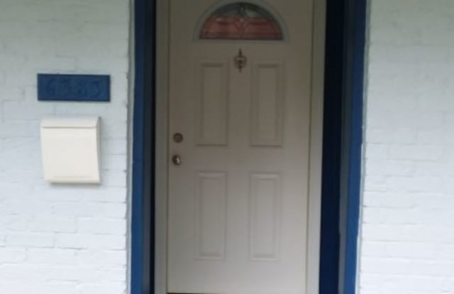 6385 Alderson Street Gallery 3