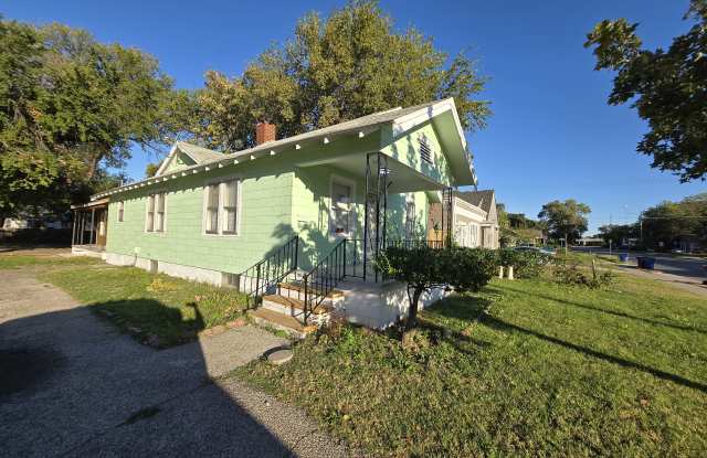 715 S Hydraulic Ave photos photos