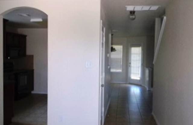 6205 Charlotte Ln Gallery 3