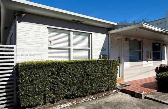 551 NE 67th St photos photos