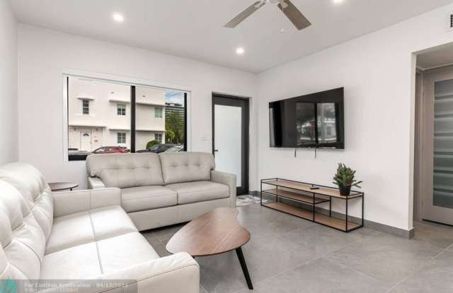 240 84 ST - 240 84th Street, Miami Beach, FL 33141 240 84 ST - 240 84th Street, Miami Beach, FL 33141