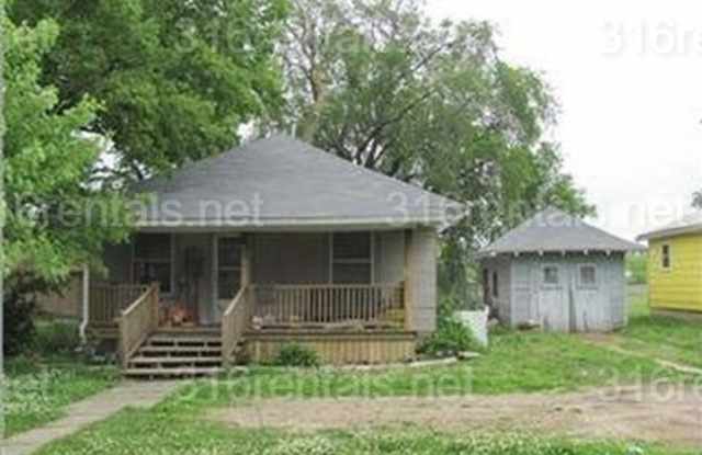 $895 - 3 bed 1 bath - Single Family Home photos photos