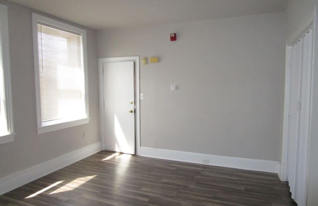 5358 WOODLAND AVENUE photos photos