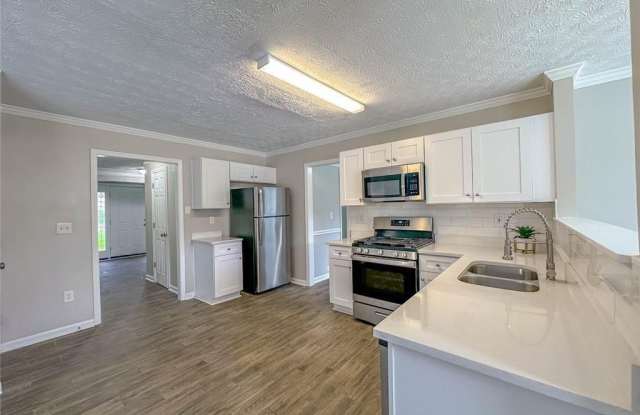 1070 Big Haynes Drive Gallery 3