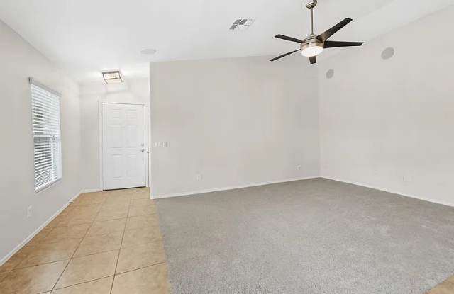 3020 E Desert Moon Trl, Gallery 2