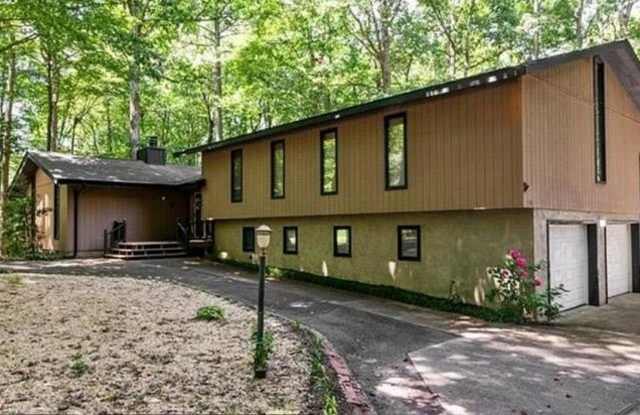 304 Hempstead Road photos photos