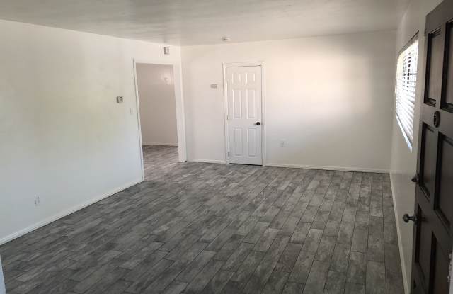 6440 Shane Pl Gallery 3