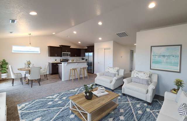 $2,295 -  3 Bed / 2 Bath Beautiful Open Layout Home in Cheney - $500 Off First Month Rent - Gallery 1