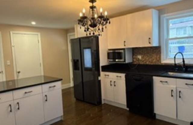 52 Troy Ln Gallery 2