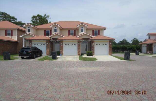 Upgraded End-Unit Townhome Minutes From Eglin AFB photos photos Upgraded End-Unit Townhome Minutes From Eglin AFB photos photos