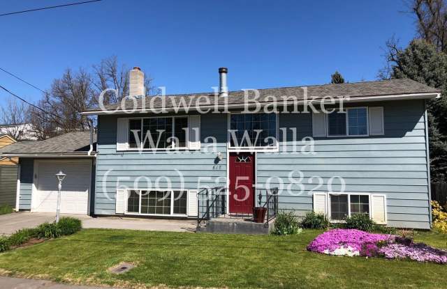 617 SE 6th - 617 Southeast 6th Street, College Place, WA 99324