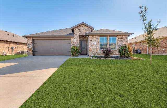 This single-story gem in Magnolia community in Josephine boasts 4 bedrooms, 3 full bathrooms and a home office/Flex space. photos photos