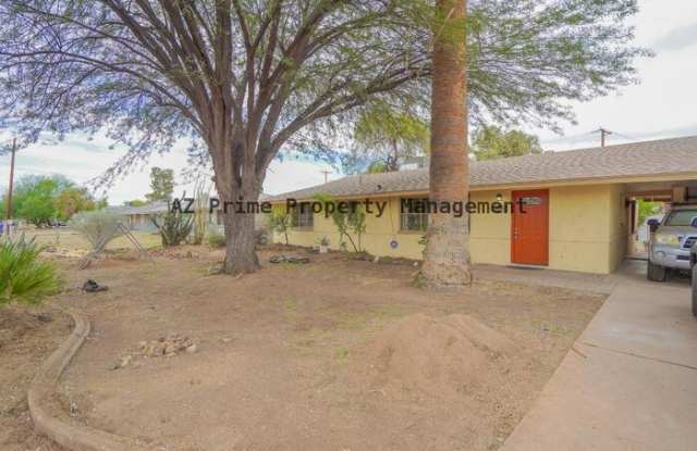 1719 West Frier Drive Gallery 3