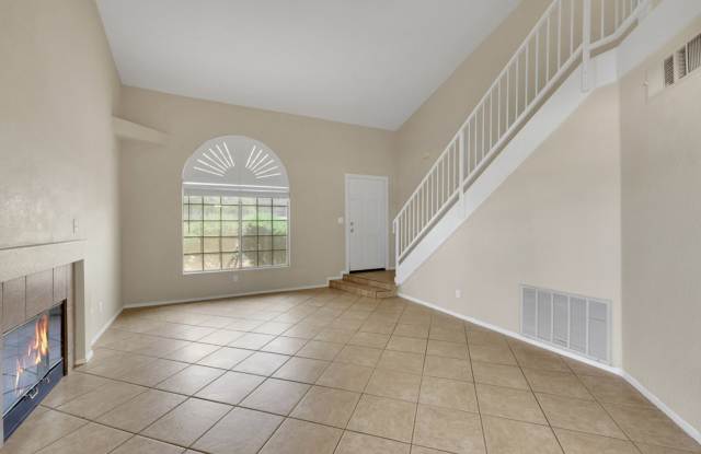 Bright and spacious two-story home Gallery 3