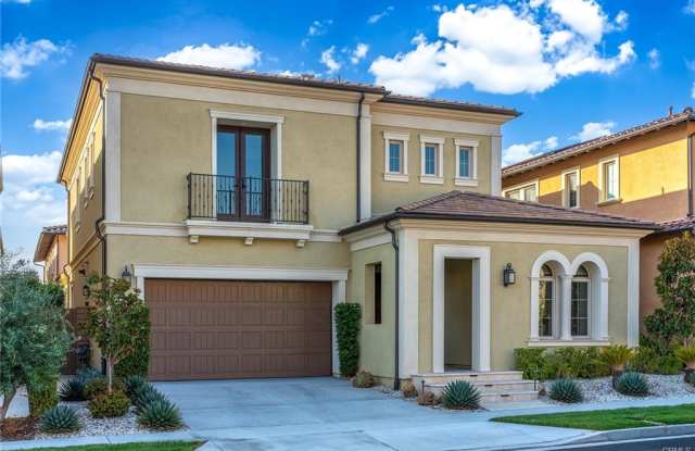 135 Jayhawk - 135 Jayhawk, Irvine, CA 92602