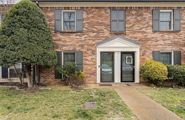 130 Academy Sq - 130 Academy Square, Nashville, TN 37210