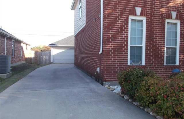 8741 Bloomfield Terrace Gallery 3