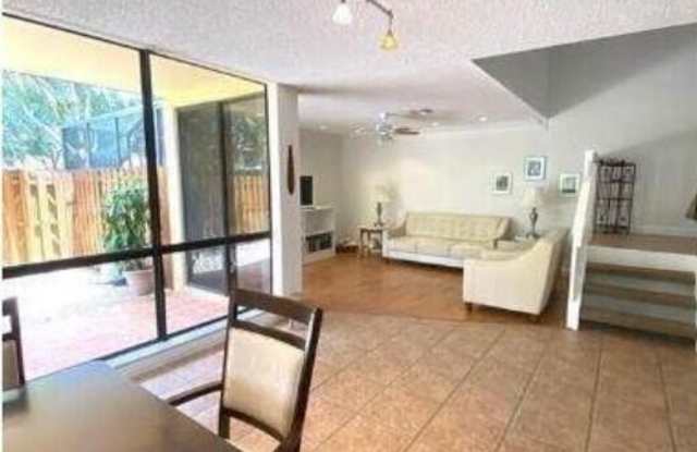 5705 Fox Hollow Drive Gallery 3