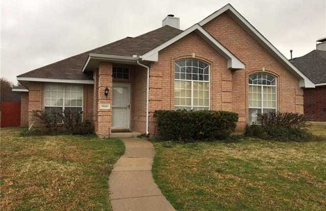 9880 Danbury Drive Gallery 2