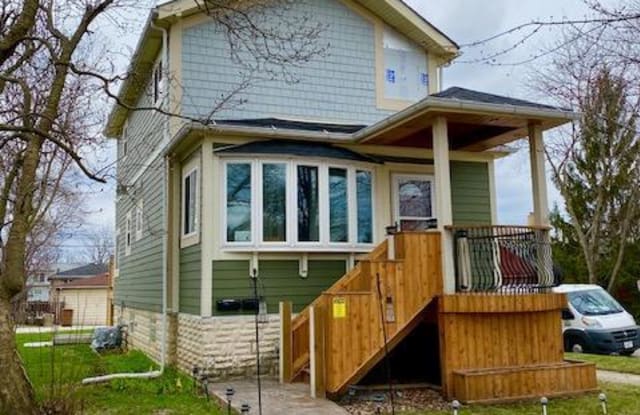5402 South 74th Avenue - 5402 74th Avenue, Summit, IL 60501
