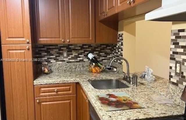 9611 SW 77th Ave - 9611 Southwest 77th Avenue, Kendall, FL 33156 9611 SW 77th Ave - 9611 Southwest 77th Avenue, Kendall, FL 33156