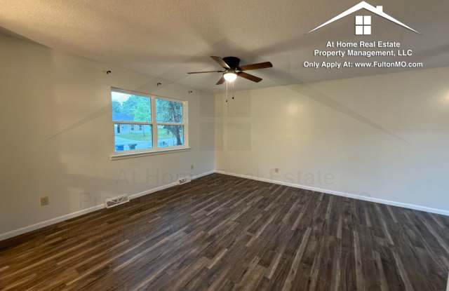1 Locust Lane Fulton, MO 65251 Gallery 4