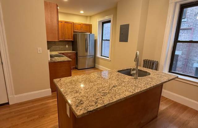 BU Saint Paul Street 5Bed / 3Bath Brookline Ma photos photos