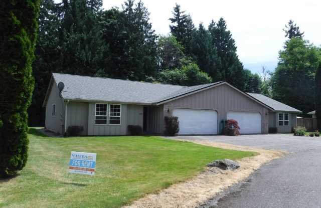 8131 116th St E - 8131 43rd Avenue Southwest, South Hill, WA 98373