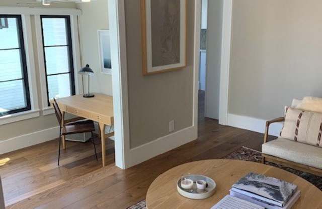 336 Myrtle Street Gallery 3