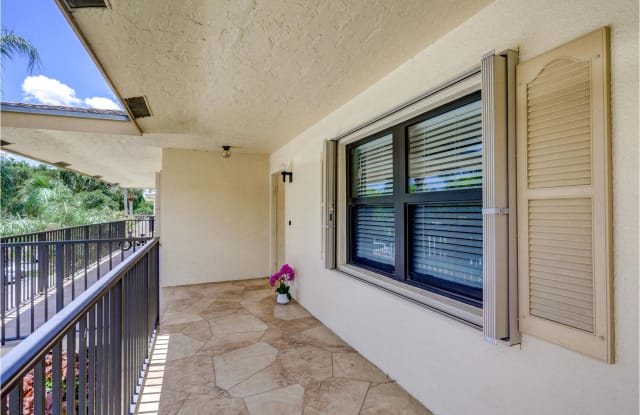 2910 SW 22nd Circle - 2910 Southwest 22nd Circle, Delray Beach, FL 33445