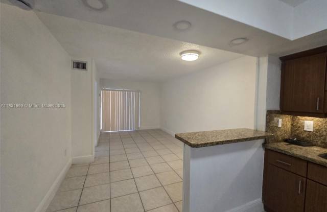 2441 NW 13th St photos photos