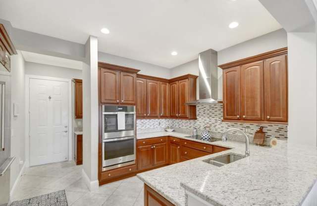 205 Mariner Court, North Palm Beach, FL 33408 photos photos
