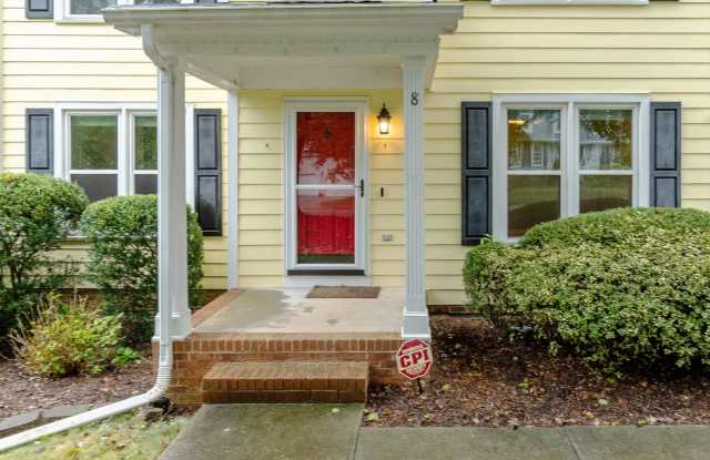 Spacious Four Bedroom Home! Gallery 4