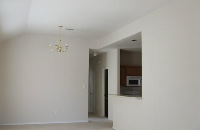 921 Jenni Drive Gallery 2