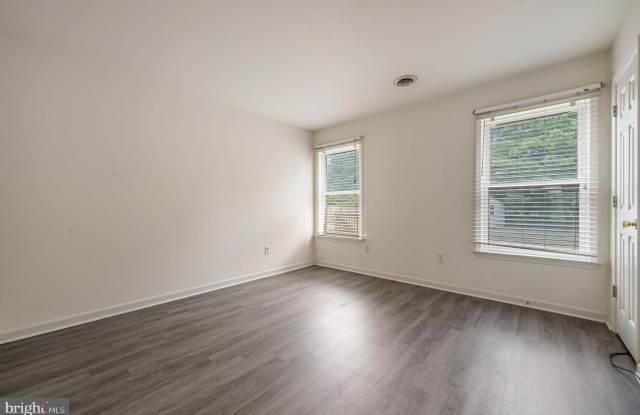 49 WINDING WOOD Drive Gallery 3