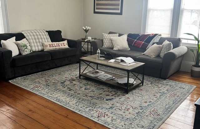 31 Warren Ave. - 31 Warren Avenue, Woburn, MA 01801