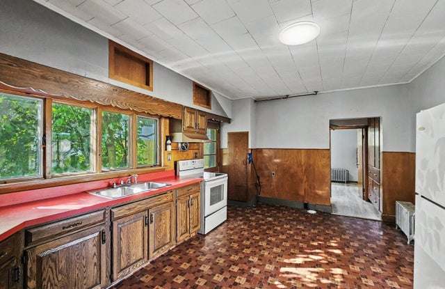 92 Fallbrook Street - 1 Gallery 3