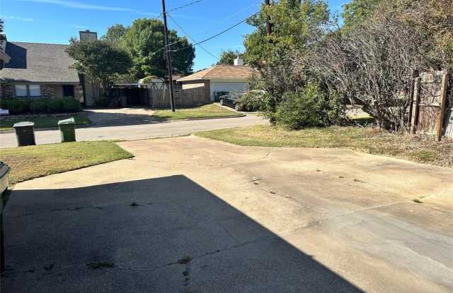 5236 Wild Horse Court Gallery 2