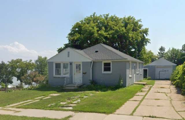 627 Fairview Avenue photos photos
