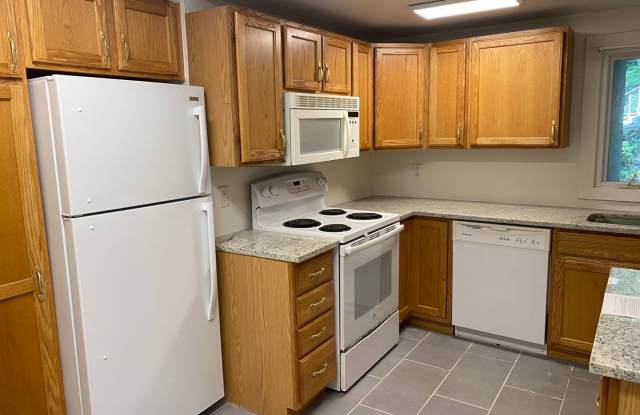 4 Bedroom Home Just Off Cornell Campus Gallery 4
