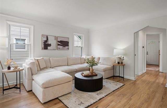 1027 S Wilson Avenue Gallery 4