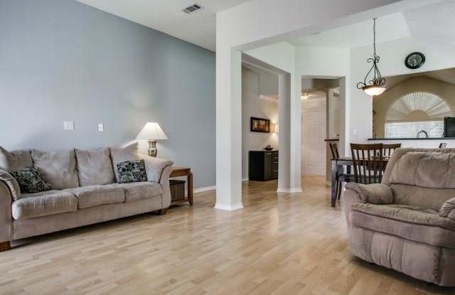 7817 Inlet Street Gallery 2