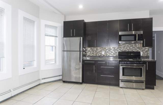 3149 Washington St photos photos