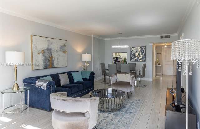 3181 S Ocean Dr photos photos