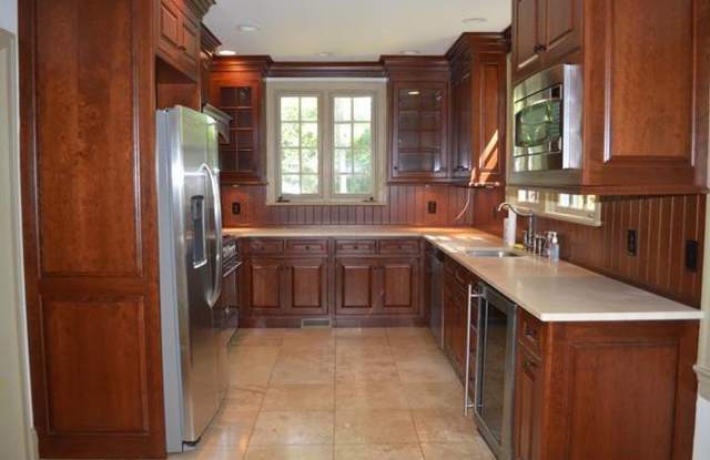 Large Updated 5 Bed / 3.5 Bath Home - Large Lot, Set Back from Street - Upper Dublin Twp photos photos